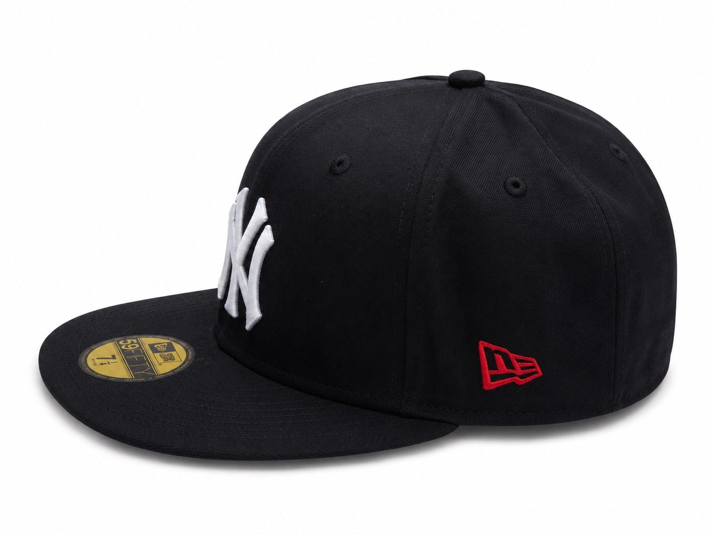 1d07bb3f-f44d-43ee-8e01-40b8b3921b76 | AE JERSEY Black baseball cap with a white raised NY logo on the front, red New Era logo on the side, and a gold sticker on the brim.