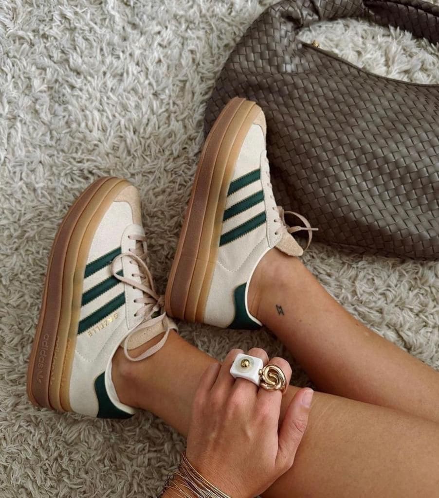 adidas-gazelle-bold-magic-beige-collegiate-green-907256 | AE JERSEY adidas Gazelle Bold Magic Beige Collegiate Green - uaessss