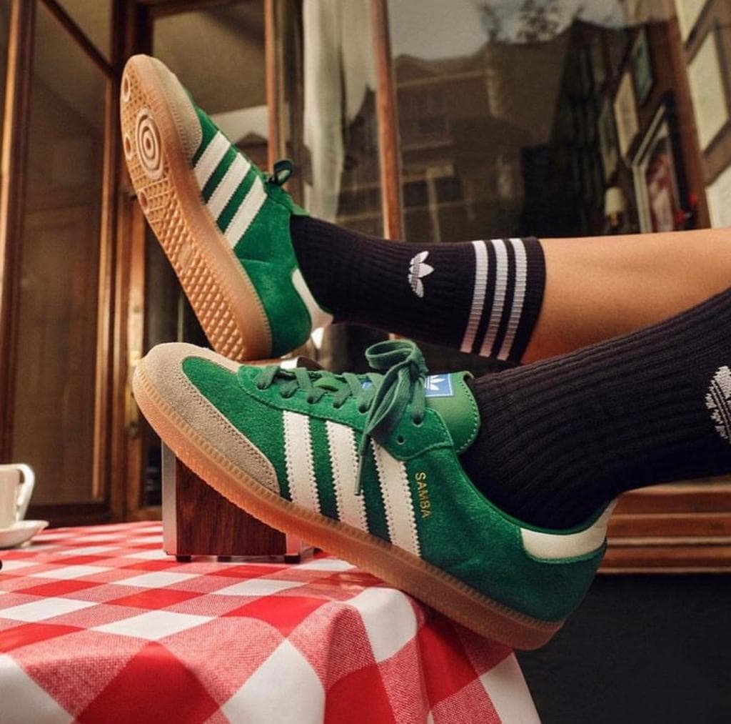 adidas-samba-og-collegiate-green-gum-grey-toe-811730 | AE JERSEY adidas Samba OG Collegiate Green Gum Grey Toe - uaessss