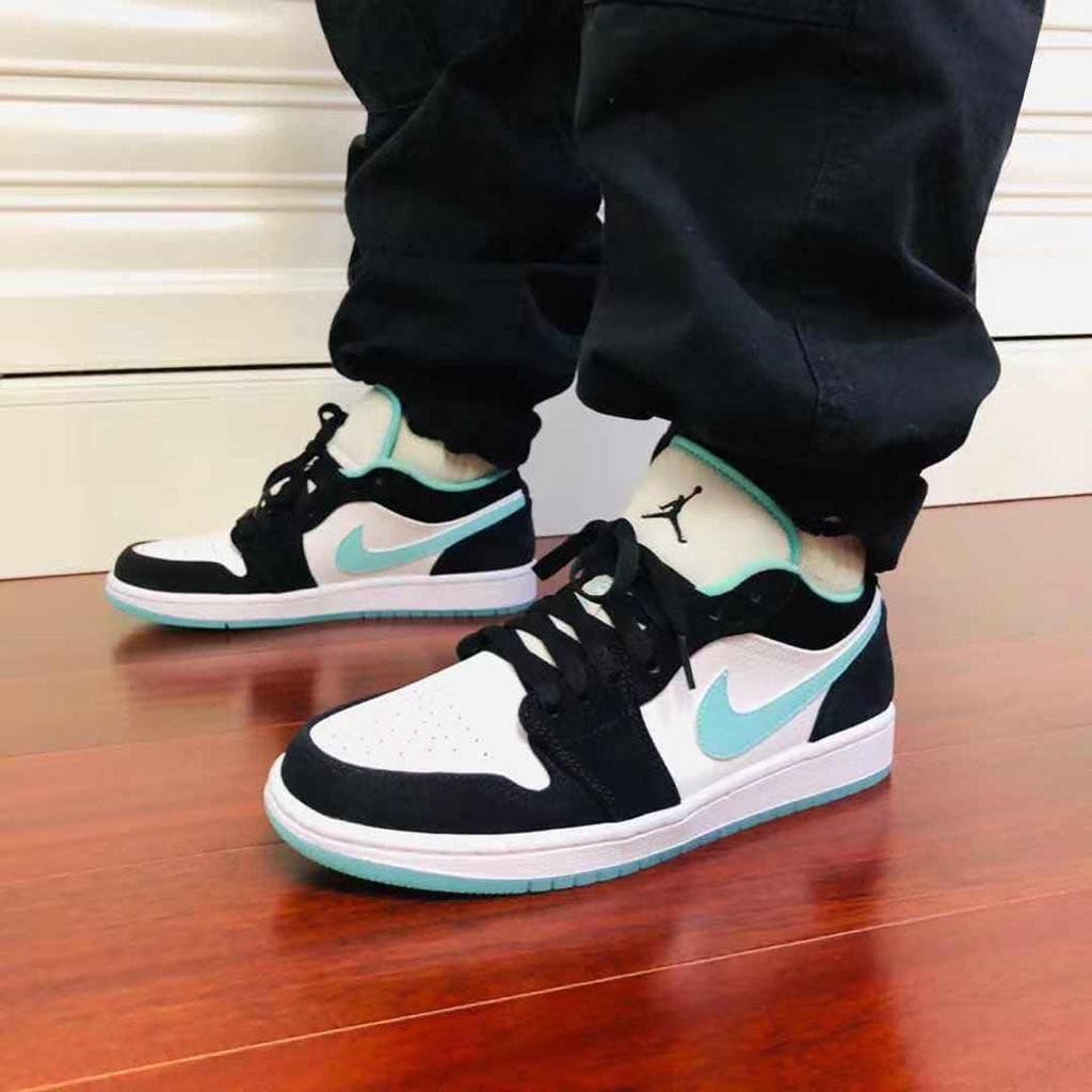 air-jordan-1-low-island-green-371176 | AE JERSEY Air Jordan 1 Low island green - uaessss