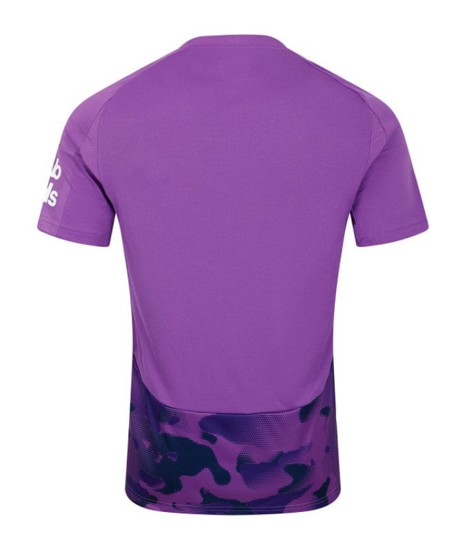 rDgrBMYyK9KWFpE | AE JERSEY Back view of a purple athletic jersey with a dark purple camo-pattern hem at the bottom.